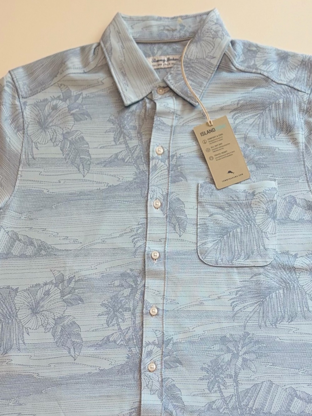 Tommy Bahama Button Down Shirt Mens Medium Coast Blue Short Sleeve Cotton Blend